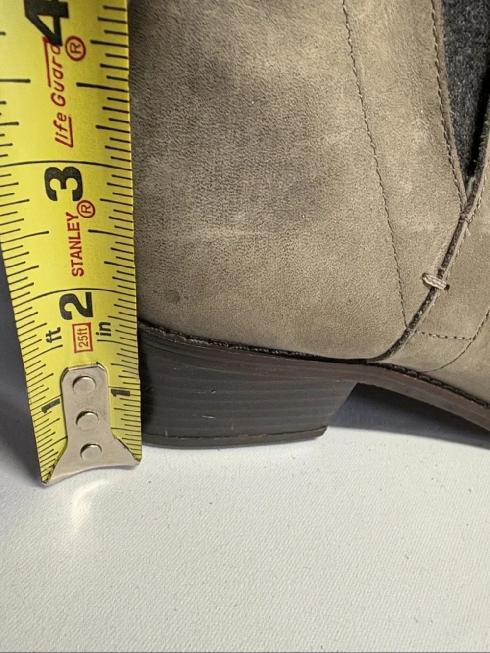 Vionic Taupe Weather Resistant Leather Ankle Booties with Felt Collar 7.5